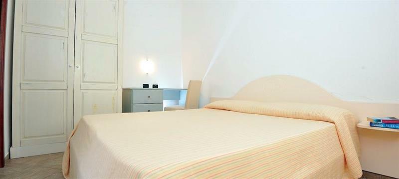Marina Torre Navarrese Resort ซานตามาเรีย นาวาร์เรเซ ภายนอก รูปภาพ