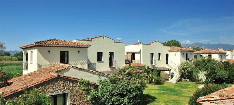 Marina Torre Navarrese Resort ซานตามาเรีย นาวาร์เรเซ ภายนอก รูปภาพ